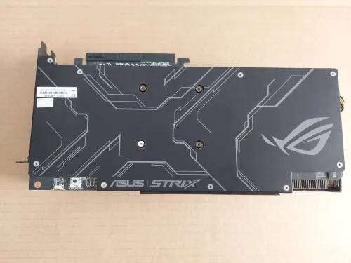 ASUS ROG Strix GTX 1660 Ti Gaming 6Go GDDR6