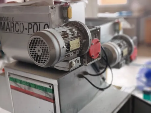 Machine rechta marco polo