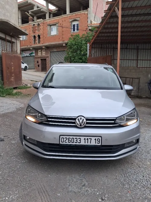 Volkswagen Touran 2017 Touran