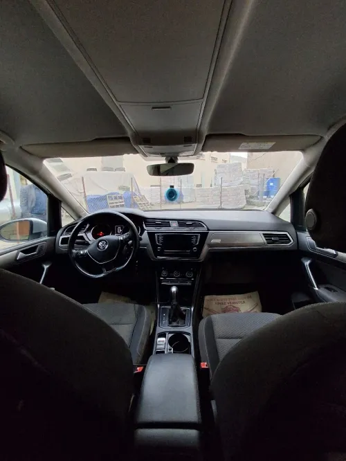 Volkswagen Touran 2017 Touran