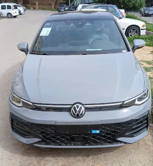 Volkswagen Golf 8 2025 