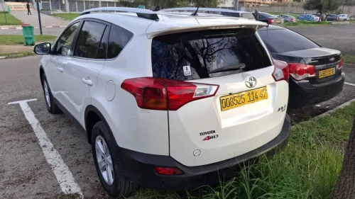 Toyota RAV4 2014 Dynamique