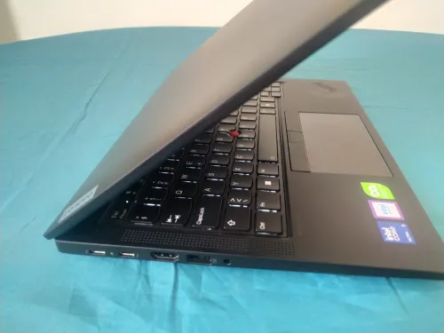 THINKPAD T14 GEN 5 Core Ultra 5 125U 16 Go-DDR5- SSD 256 6E/Bluetooth (2025)