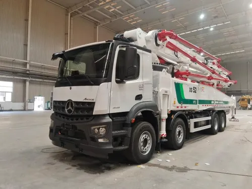 Pompe à beton 52m