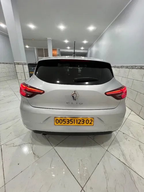 Renault Clio 5  2023 Evolution