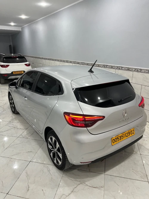 Renault Clio 5  2023 Evolution
