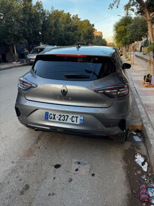 Renault Clio 5  2024 Techno