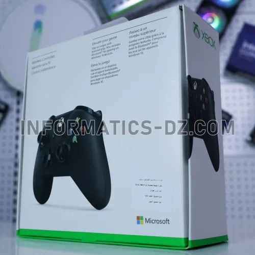 Xbox Wireless Controller for PC & Xbox  Black / White