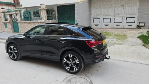 Audi Q3 2023 S line