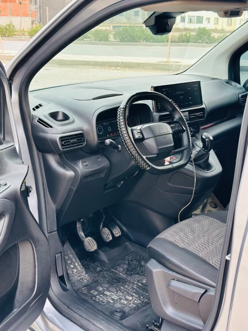 Fiat Doblo Van 2024 Italie
