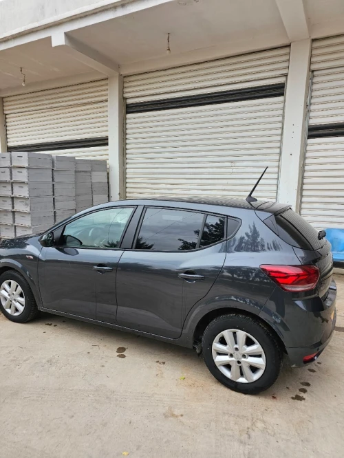 Dacia Sandero 2023 Essential