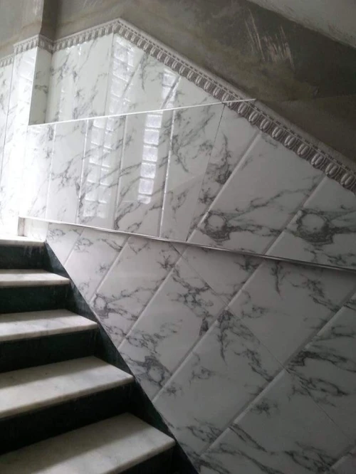 Maçon carreleur professionnel