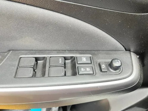 Suzuki Swift 2023 GLX