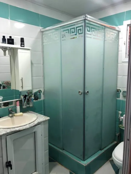 Vitrin et cabine de douche verre trempé