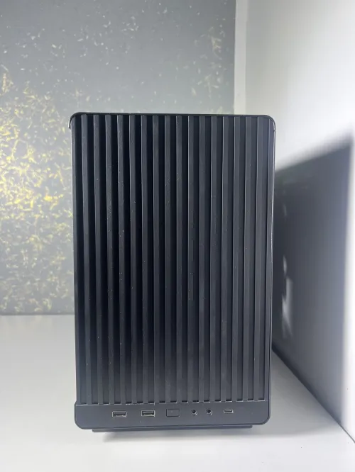 RTX 5070 / Ryzen 5 7500F  High-End Gaming & Engineering PC