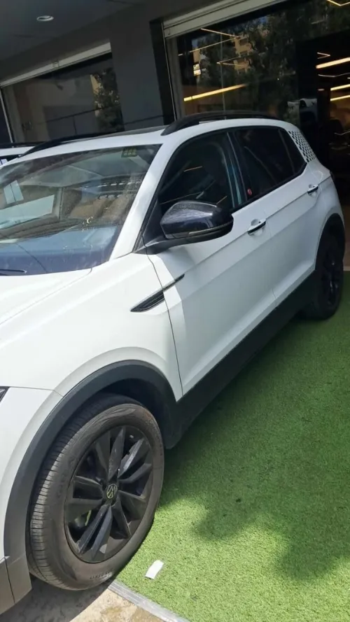 Volkswagen T-Cross 2025 R-line