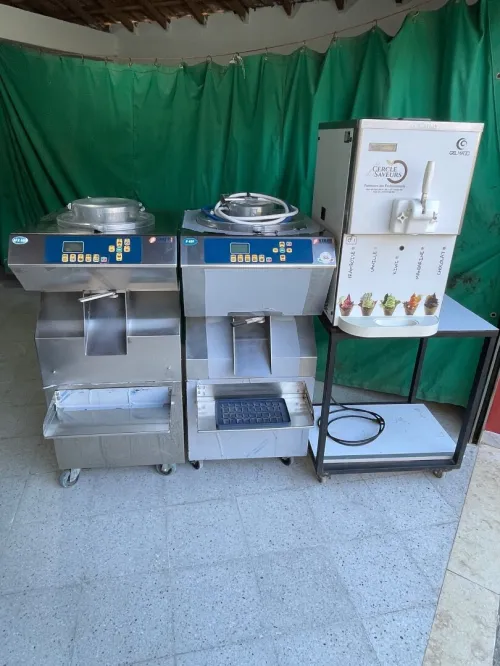 Machine carpigiani et Jirmatik et turbine et pastou staf