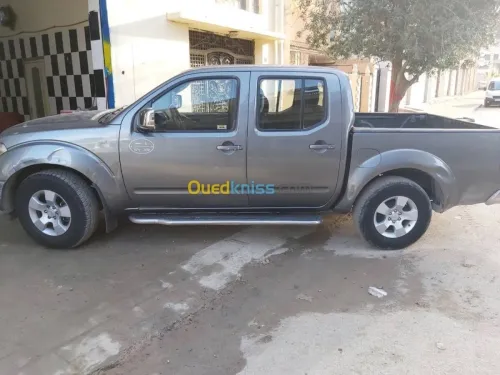 Nissan Navara 2011 