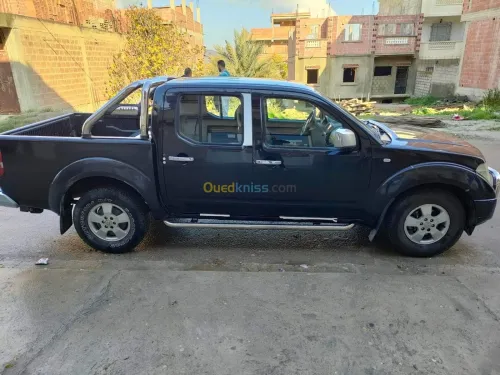 Nissan Navara 2013 Elegance 4x2