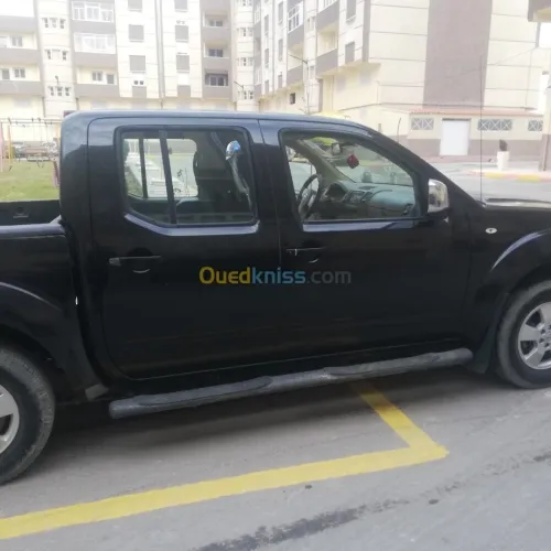 Nissan Navara 2010 Elegance 4x2