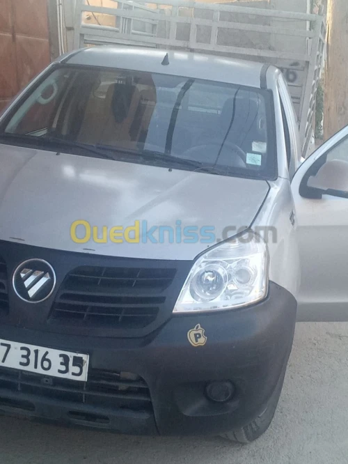 FOTON TUNLAND 2016 Simple Cabine