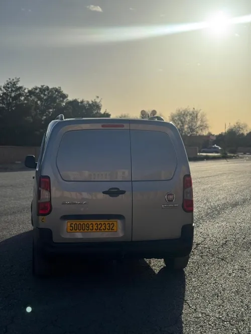 Fiat Doblo 2023 Italien