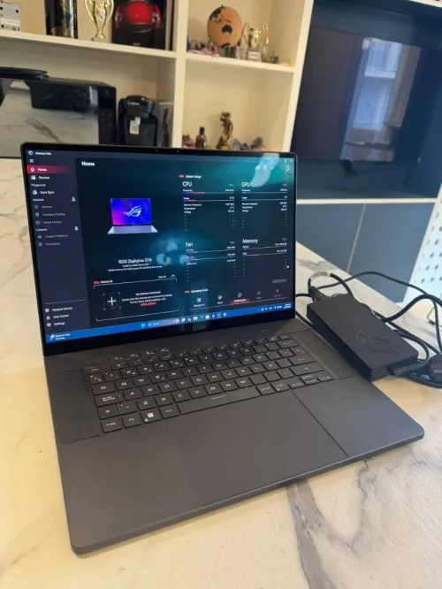 ASUS ROG Zephyrus G16