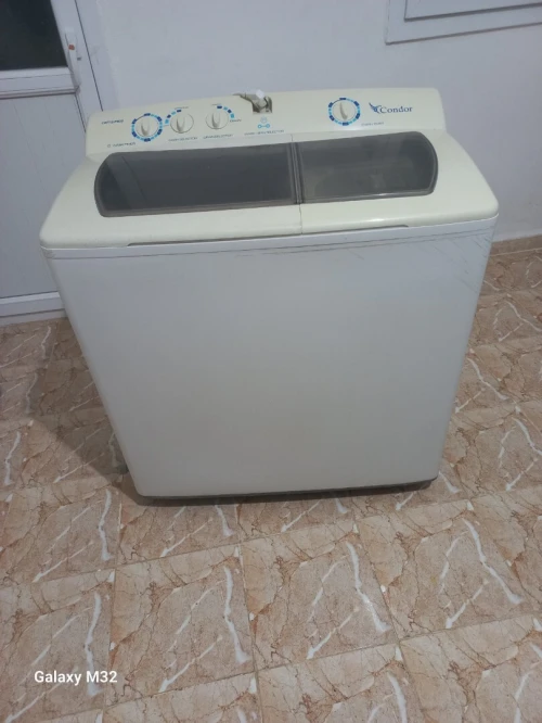 Machine à  laver condor ,occasion en bon état