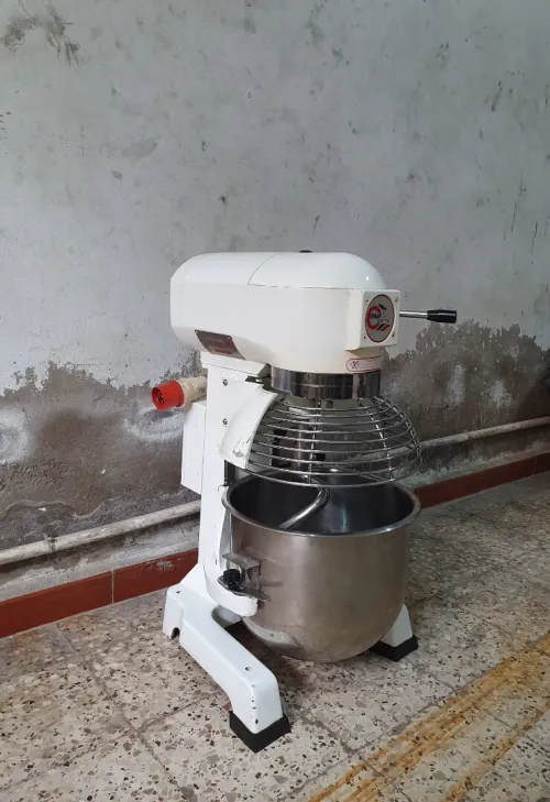 Pater mixer