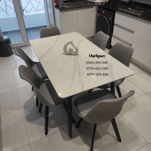 Table de cuisine 