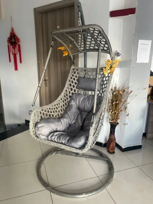chaise en lin / cuir/ paollo et velours