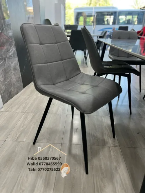 chaise en lin / cuir/ paollo et velours