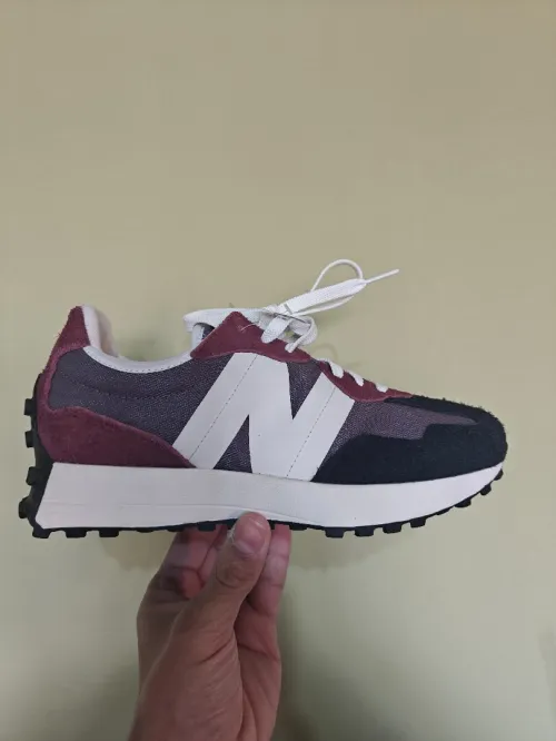 New balance 327