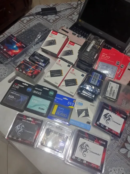 Lot de 52 SSD SSD Nvme et M2