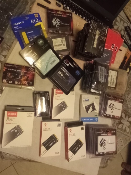 Lot de 52 SSD SSD Nvme et M2