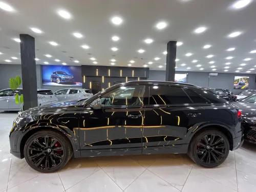 Audi Q8 2025 Sline