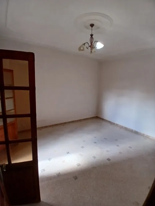 Location Appartement Niveau de villa F4 Alger El achour