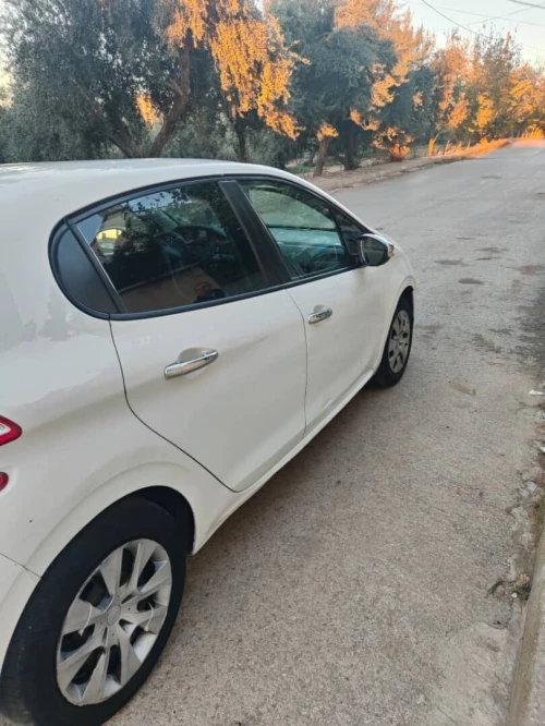 Peugeot 208 2013 Active