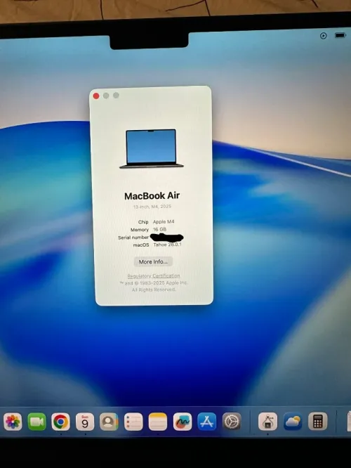 Macbook M4 2025
