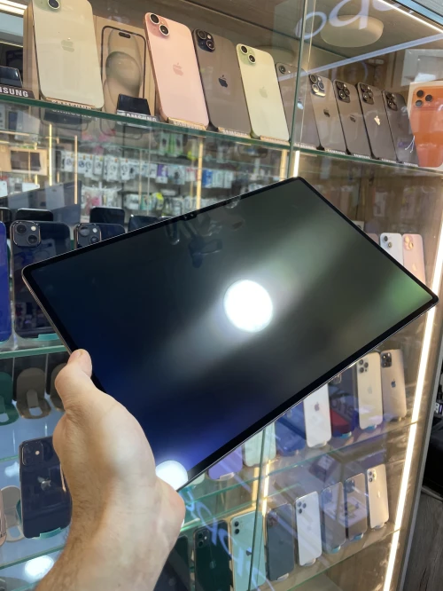 Samsung Galaxy Tab S8 ultra 5G 256GB 12GB RAM 14.6 inch 