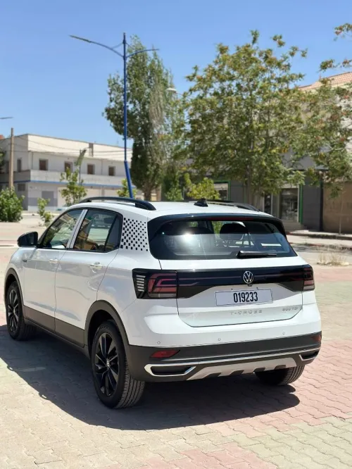 Volkswagen T-Cross 2025 R-line édition beats