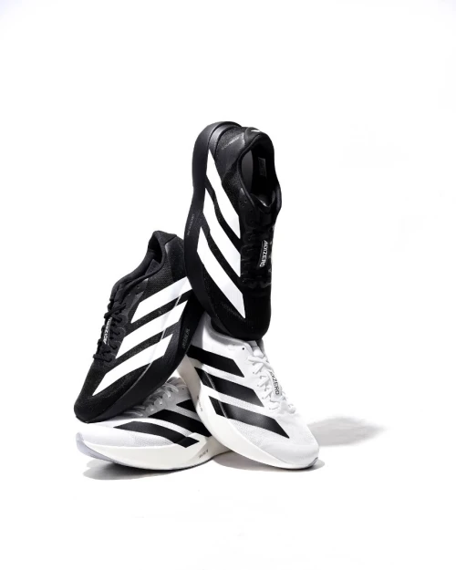 Deux Adidas Adizero EVO SL Original 44 2/3