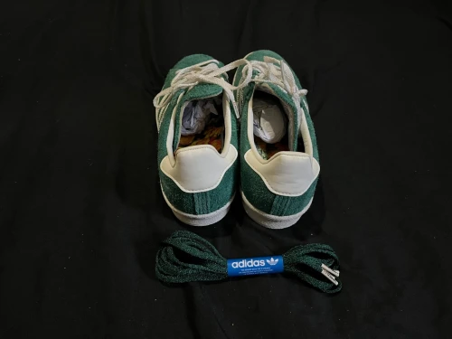 Lot de 6 paires de Adidas Campus 80s édition limitée neuves 44