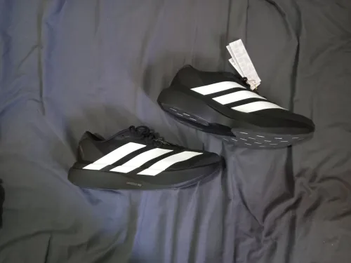 Deux Adidas Adizero EVO SL Original 44 2/3