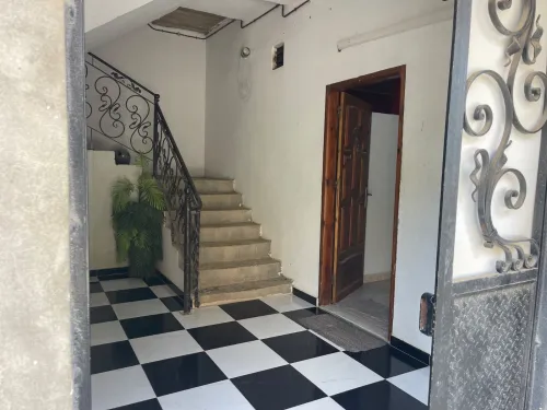Location Appartement Niveau de villa Studio F2 Skikda Skikda