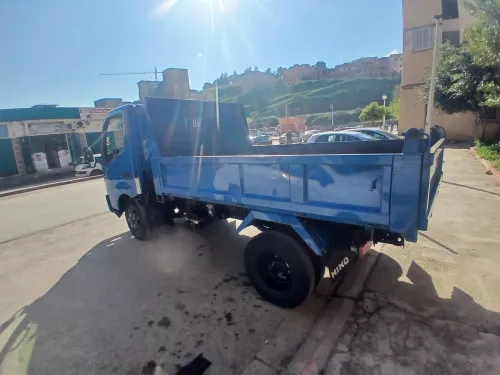 Hino 300 