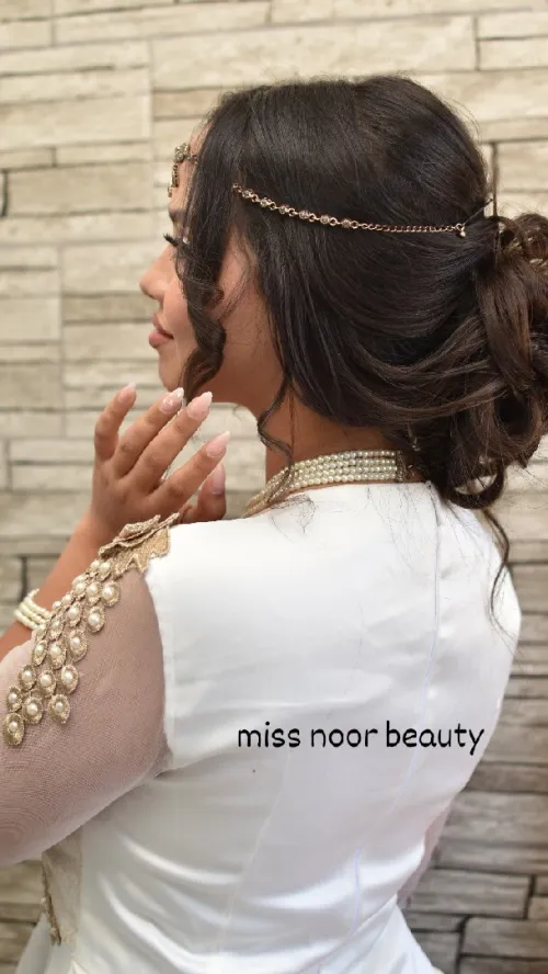  متنقلة حلاقة النساء للعرائس و المناسبات Coiffure dames à domicile, mariées et fetes