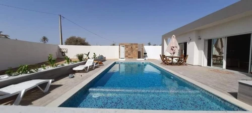 construction piscine بناء المسابح