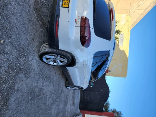 Volkswagen Tiguan 2011 Carat +