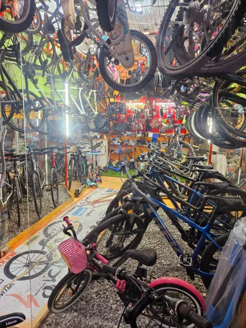 Vélo vtt vtc course enfant 